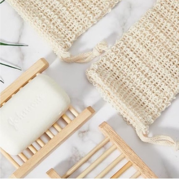 Gingerbread Goat’s Milk Soap Stack Exfoliating Bag & Bamboo Soap Holder - Picture 3 of 6